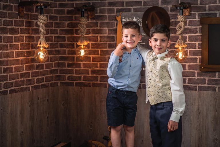 Vieja Escuela - Sesión de Fotos de Comunión