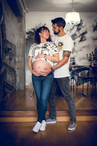 reportaje de mama y papa, sesion de fotos embarazada 